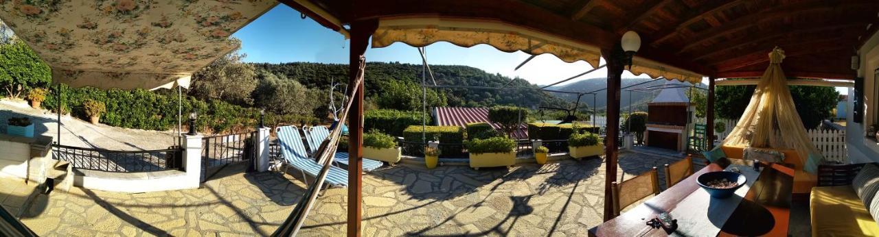 In Speri Palaiokastro Country house Palaiokastron (Samos)