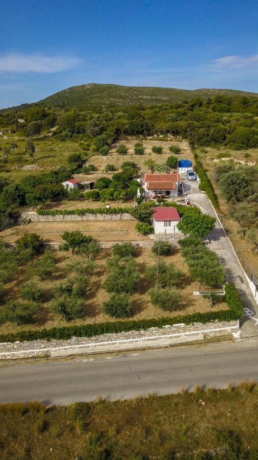 In Speri Palaiokastro Palaiokastron (Samos)